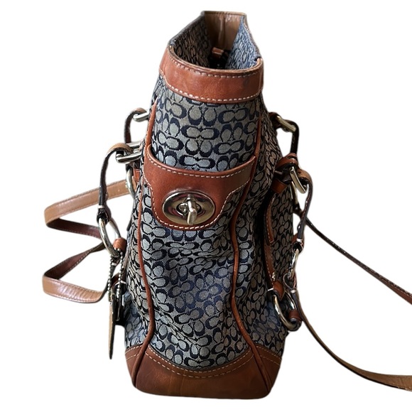 COACH Gallery Navy Blue Signature Logo Tan Leather Shoulder Tote Bag F11526 - Picture 8 of 16